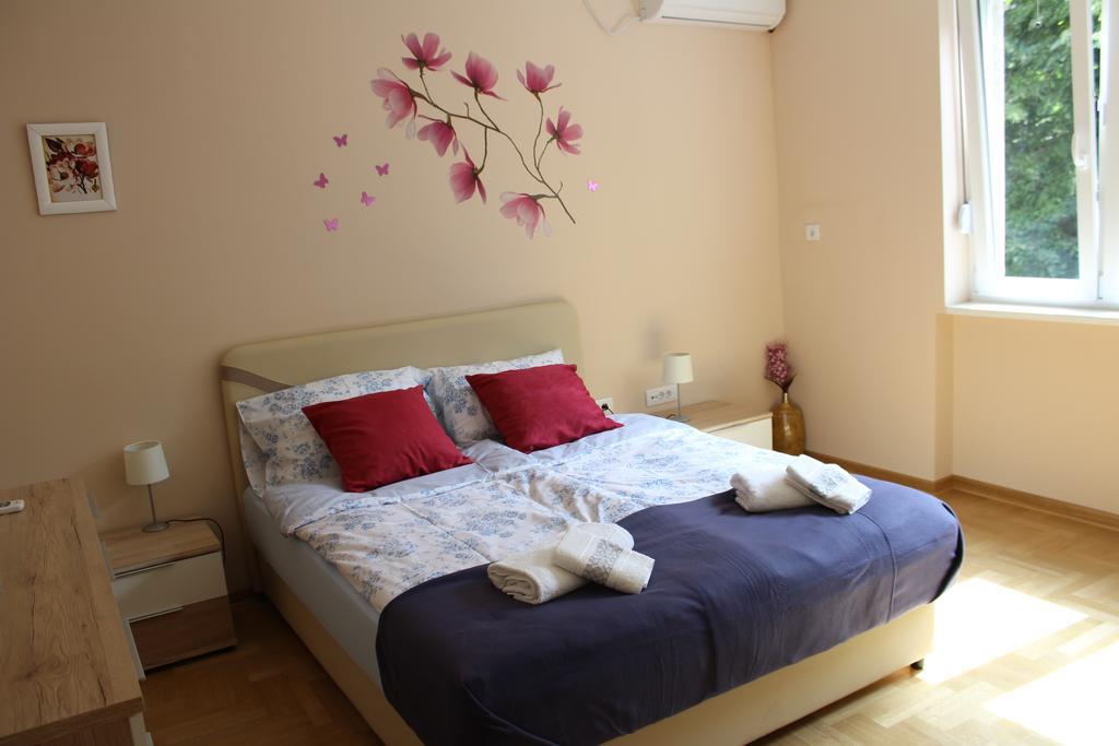 Orchid House Apartment Belgrade Exterior photo